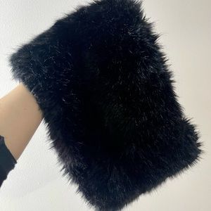 ‼️SOLD‼️Faux fur infinity scarf / snood with cozy knit inside
